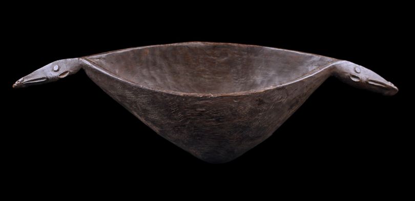 Plat en bois / Wooden bowl