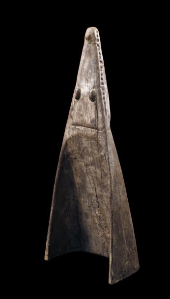 Proue de pirogue / Canoe prow