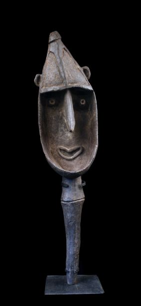 Figure de culte Yena / Yena cult figure