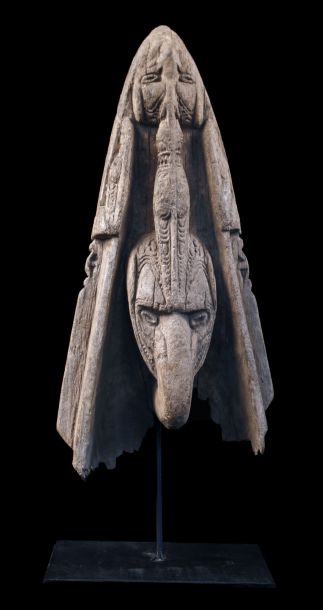 Proue de pirogue / Canoe prow