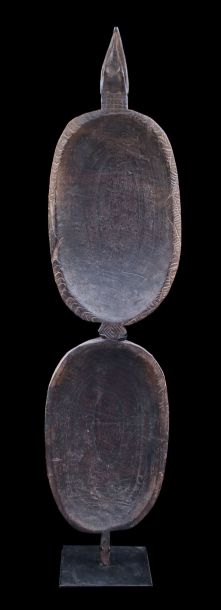 Plat en bois Iatmul / Iatmul wooden dish